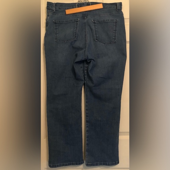 Gloria Vanderbilt Amanda Jeans Size 18 Short EUC - Picture 4 of 10